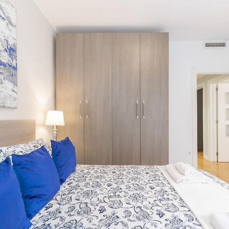 Elegance Barcelona Rentals Exterior photo