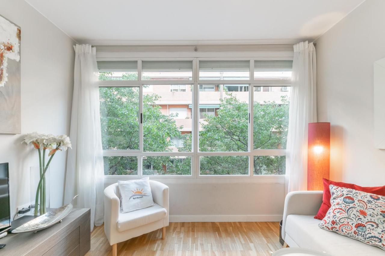 Elegance Barcelona Rentals Exterior photo