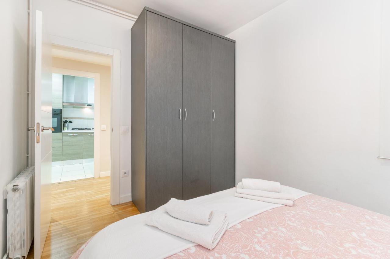 Elegance Barcelona Rentals Exterior photo